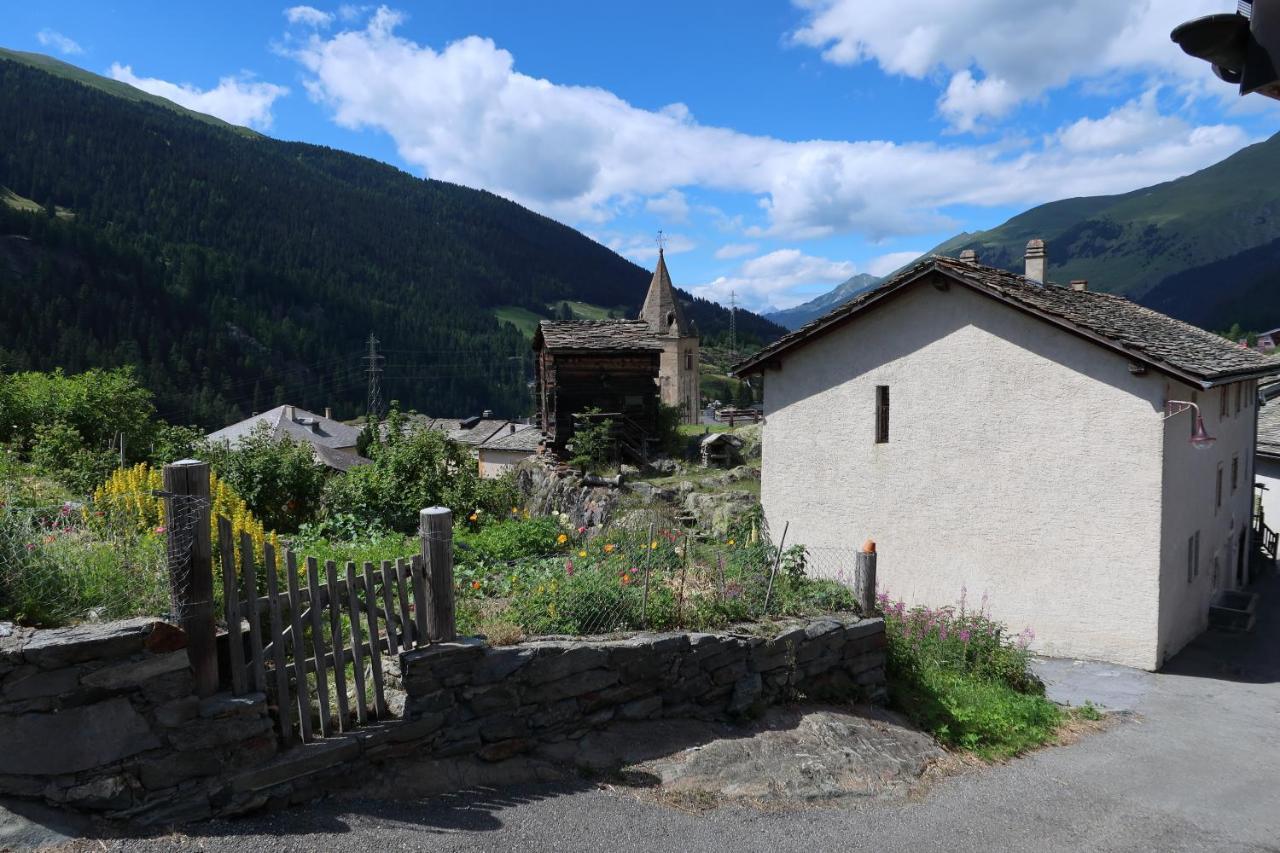 Апартаменти Bourg-Saint-Pierre : Le Cachet D'Antan Екстер'єр фото